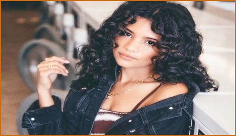 Nikki Rodriguez Bio, Age, Height, Boyfriend, Net Worth